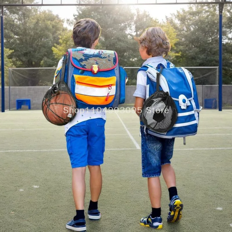 1/2 unidades de bolsas para esportes ao ar livre definitivas; Mochila de basquete com cordão fácil de transportar; Bolsa de malha de alta capacidade para armazenamento de bolas.