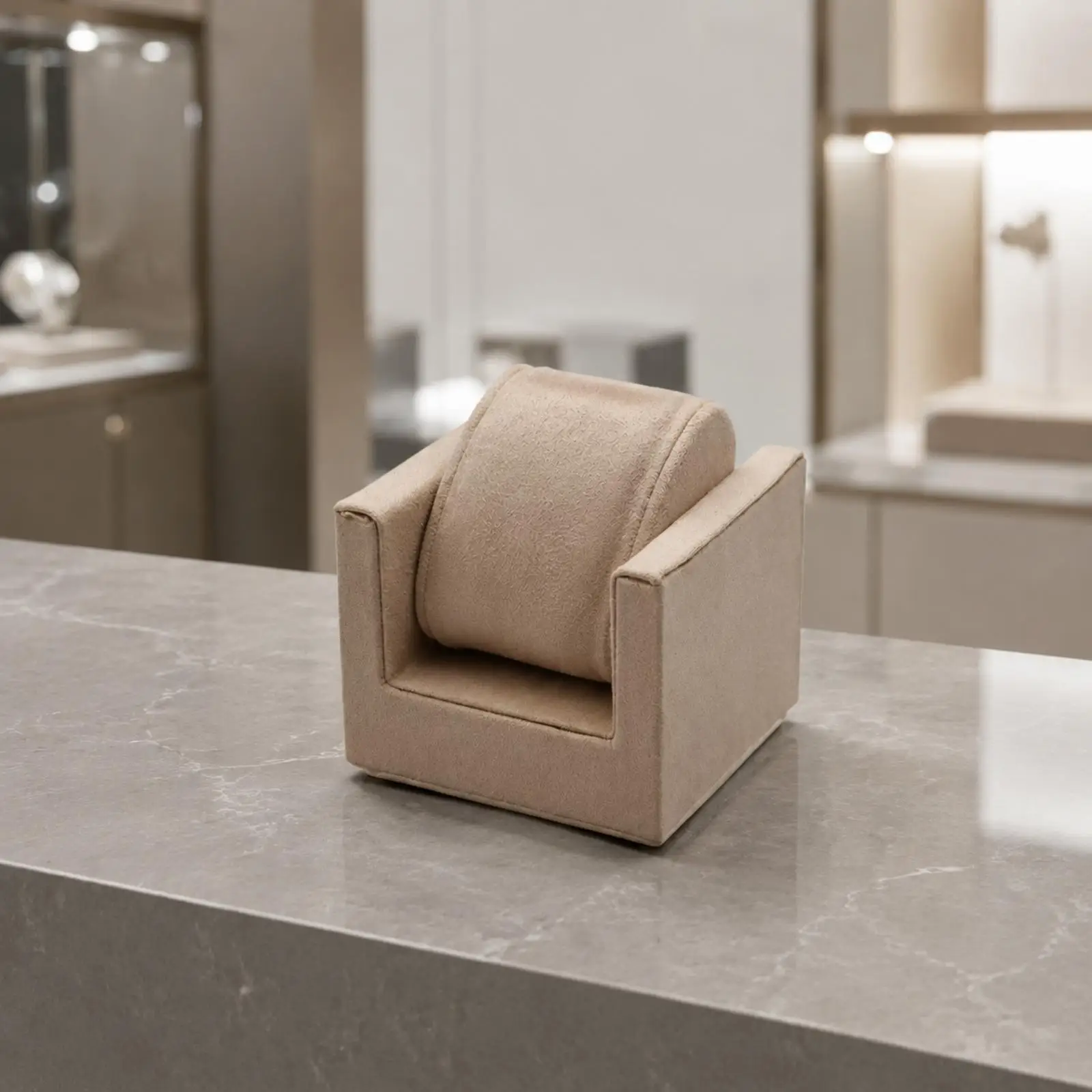 Sofa Designed Watch Display Stand for Retail Showcase Countertop Presentation Soft Flocking Surface Safe Watch Rest Holder