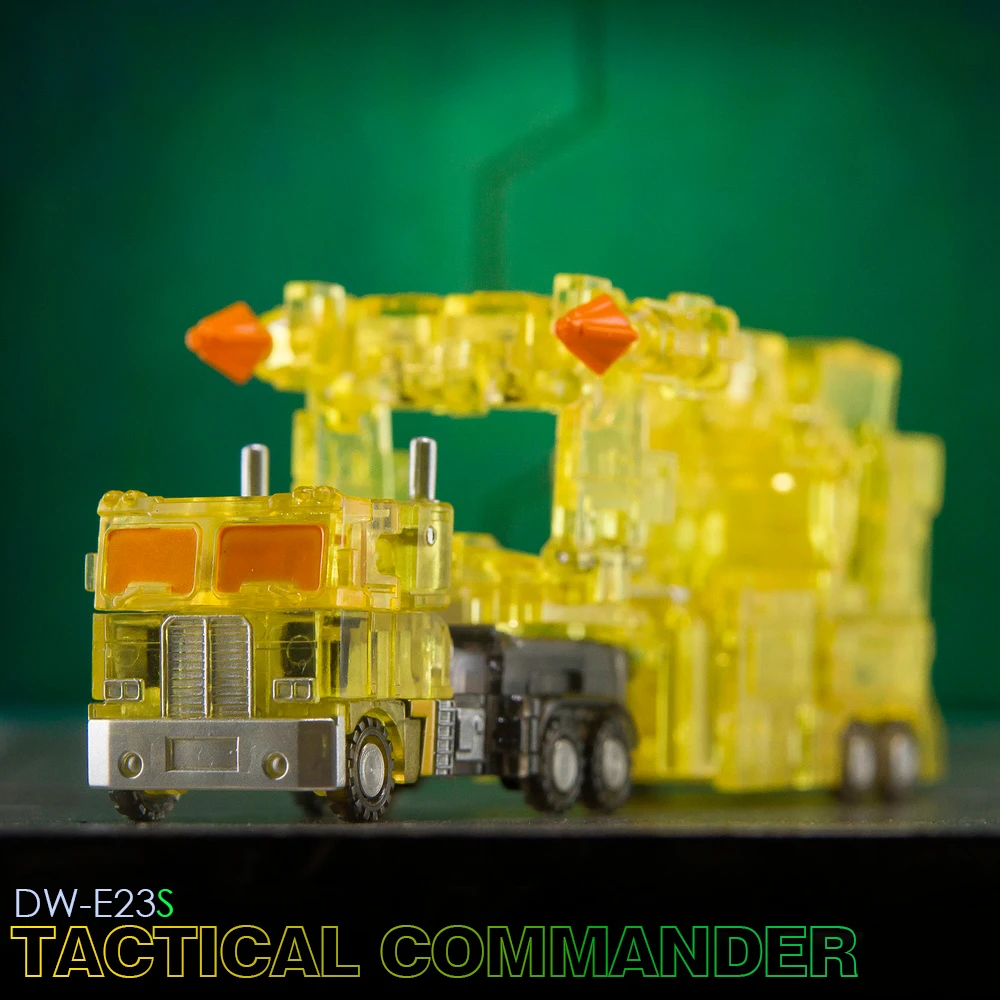 Dr. Wu DWE23S DW-E23S Tactical Commander Ultra Ma gnus (gele transparante versie) - transformeerbaar Mecha-speelgoed op microschaal