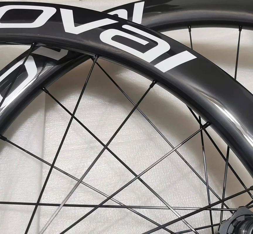 

700C Carbon Road Disc Bike Clincher Wheel Custom Sticker Ceramic Ratchet 36T Gravel Disc Bicycle Wheelset 700C