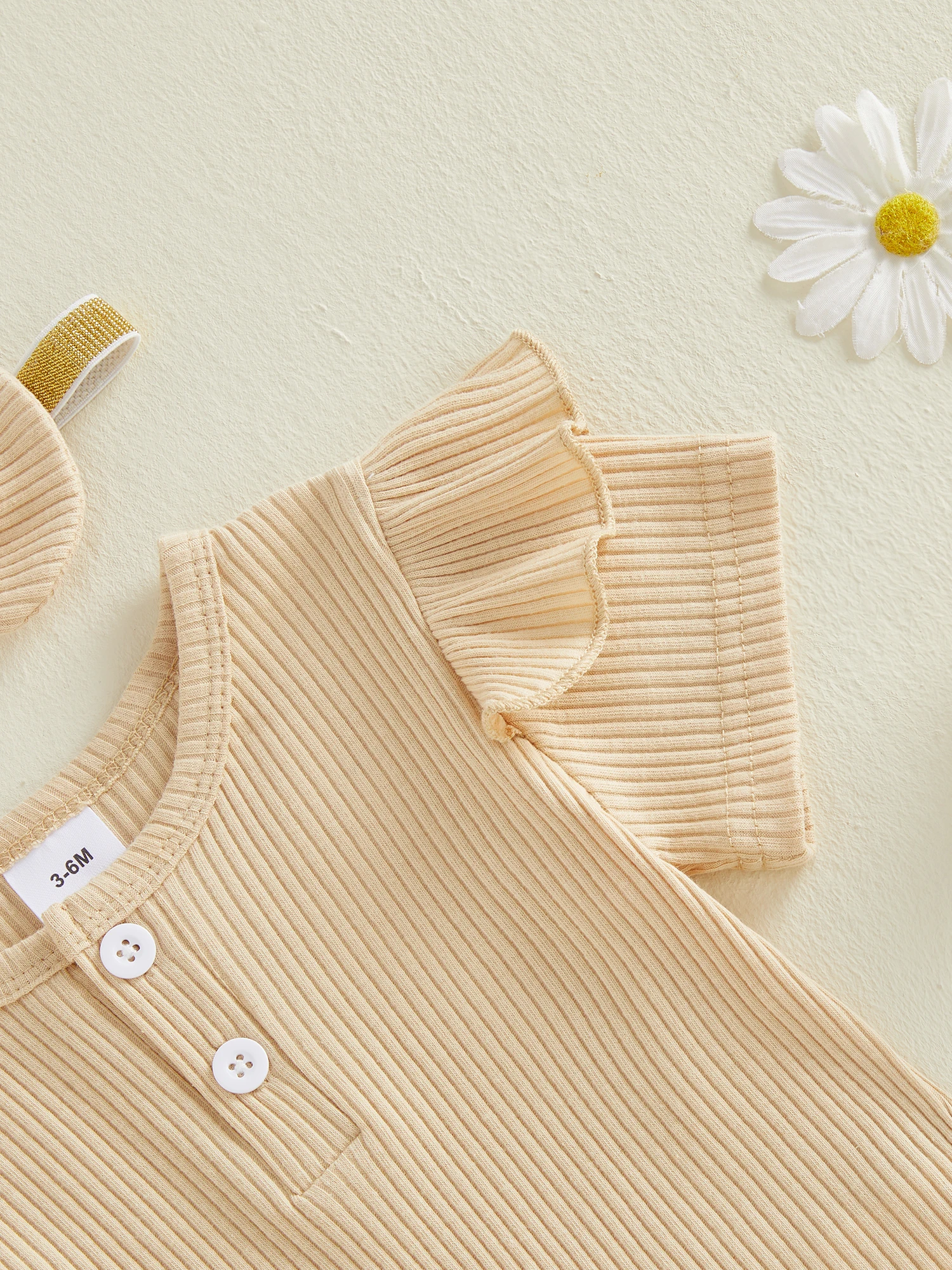 

Очаровательный летний наряд для маленьких девочек: стильный комбинезон с короткими рукавами в рубчик, клетчатые шорты-юбка и повязка на голову, комплект из 3 предметов для вашей малышки