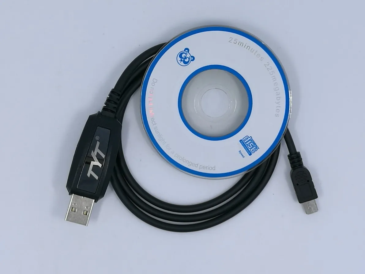 TYT TH-9800 USB Programmeerkabel Driver met CD Win10 Voor Mobiele Radio TYT TH-UV3R TH-9800 TH-7800 TH-8600 Auto Walkie Talkie