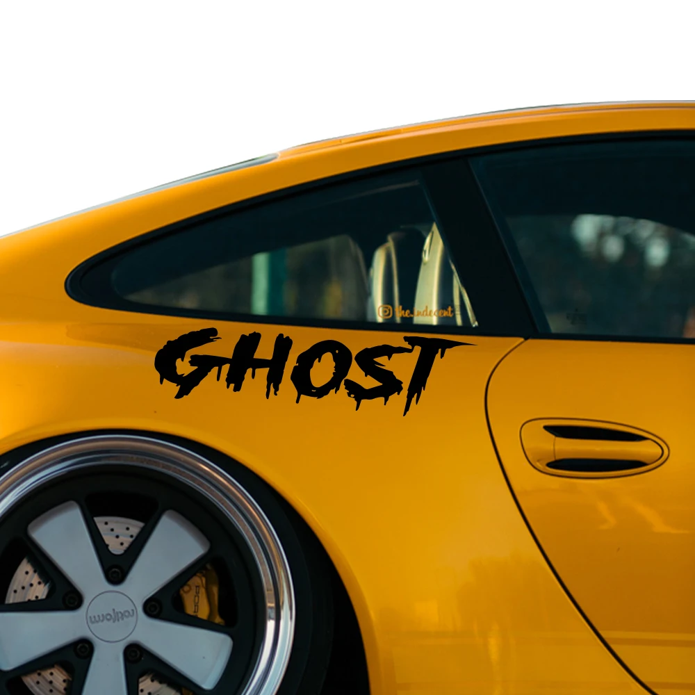 Customized waterproof and sunscreen car stickers are very handsome and personalized