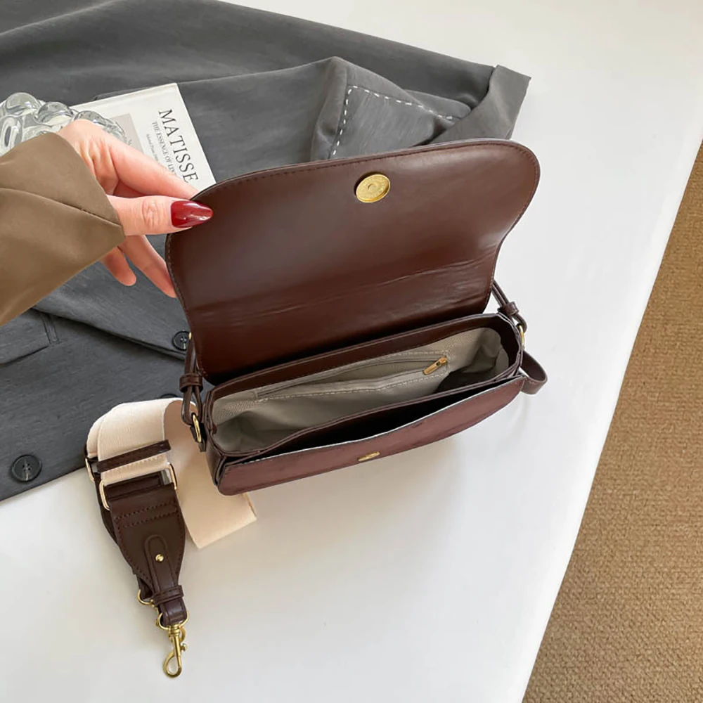 Winter Frosted Pu Vintage Crossbody Bag Women's Square Buckle Solid Color Messenger Bags Commute All-Match Ins Shoulder Pack