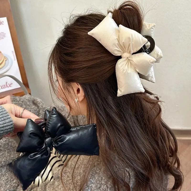 

1 Pcs Black Leather Cotton Stuffing Bow Claw Clip,Large Jaw Clips for Thick Hair,No-slip Fashion Winter Hair Accessory for Girls