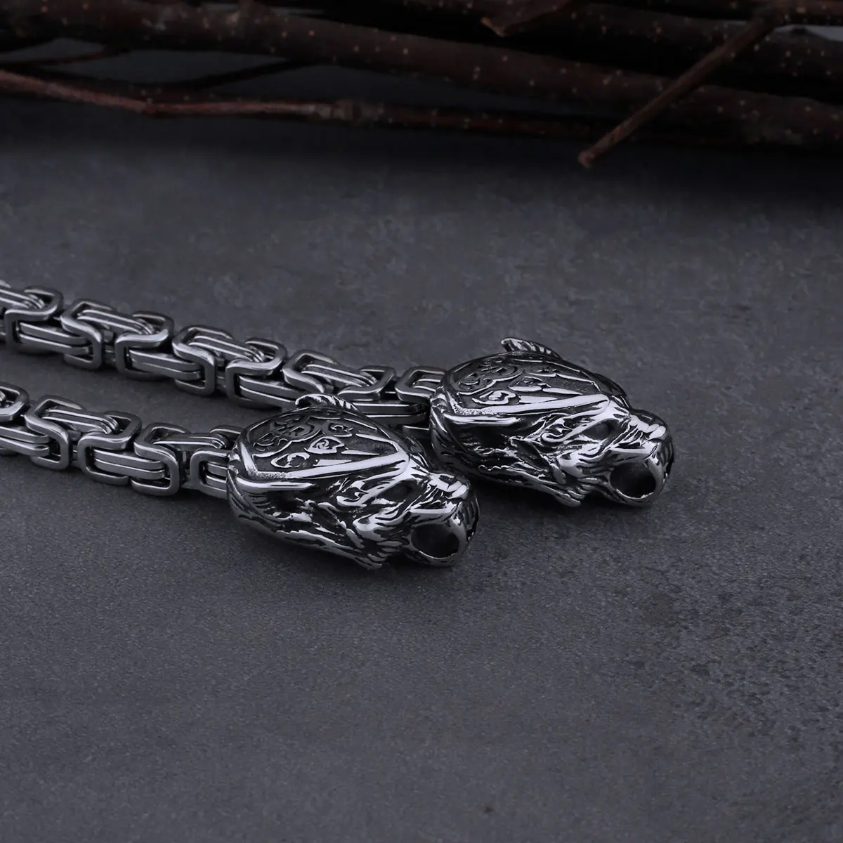 Viking Personality Bear Claw Wolf Head Necklace Stainless Steel Thor's Hammer Pendant Men's Popular Jewelry Necklace