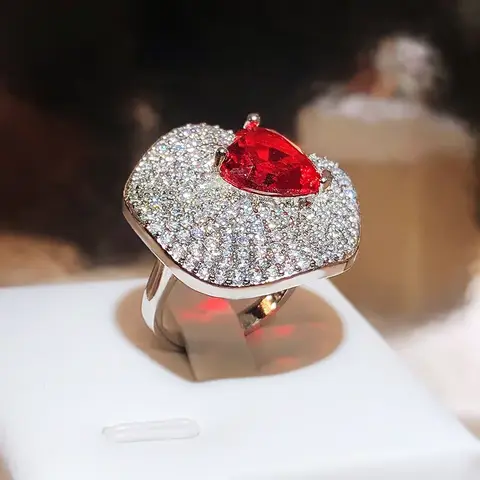 Bague en argent pour femme, diamant complet, coeur rouge, contre-indiqué, nouvelle mode, fête de mariage, document bijoux cadeau, vente en gros