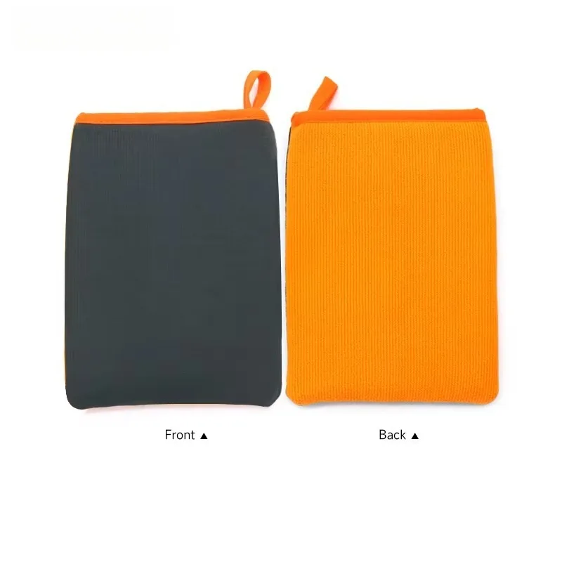 Durable Orange Microfiber and Clay Car Wash Gloves 22x14.5cm BL-2211 are used to remove stubborn stains