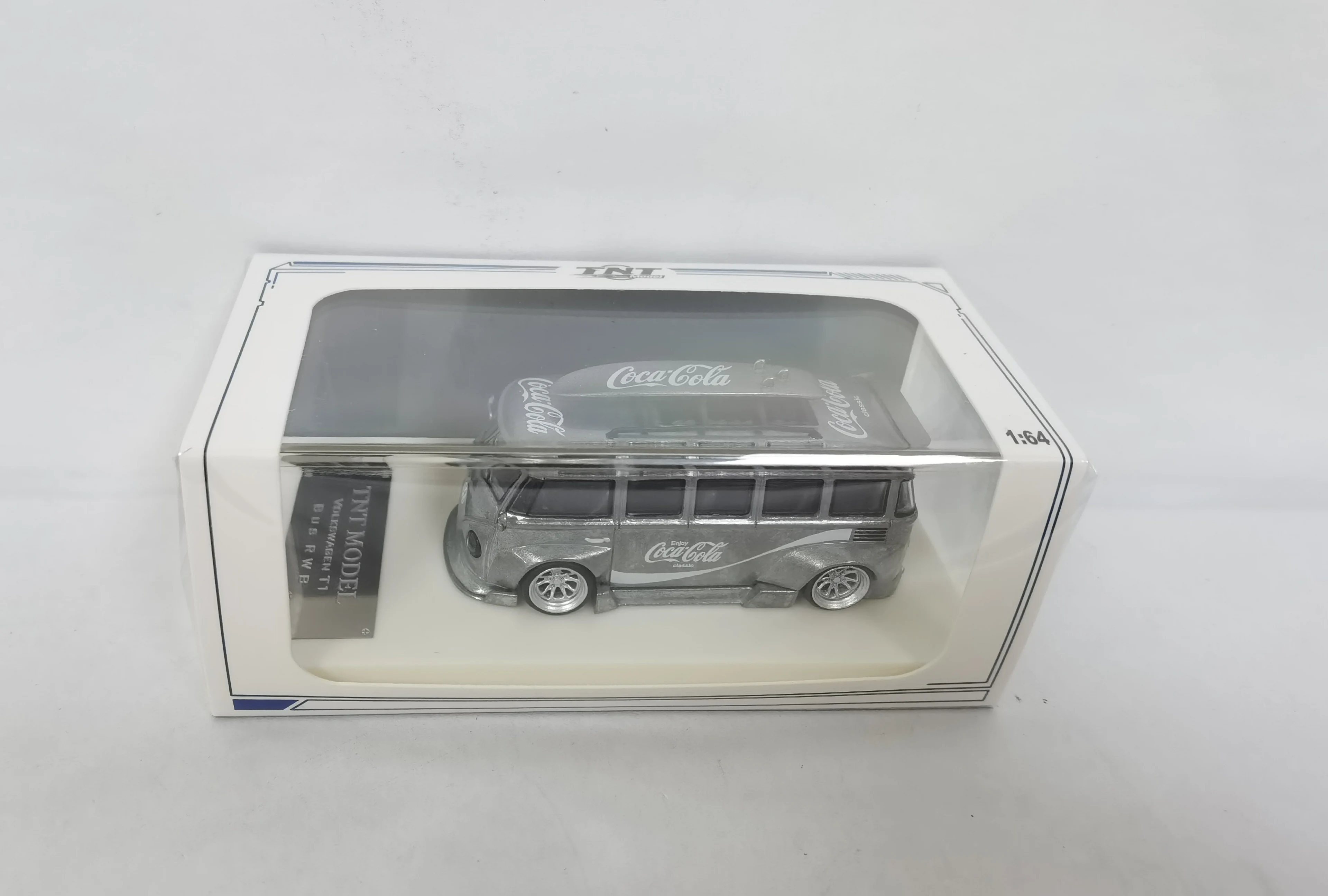 Diecast Model  TNT 1/64 VOLKSWAGEN Bus RWB--Coca-Cola For Collection