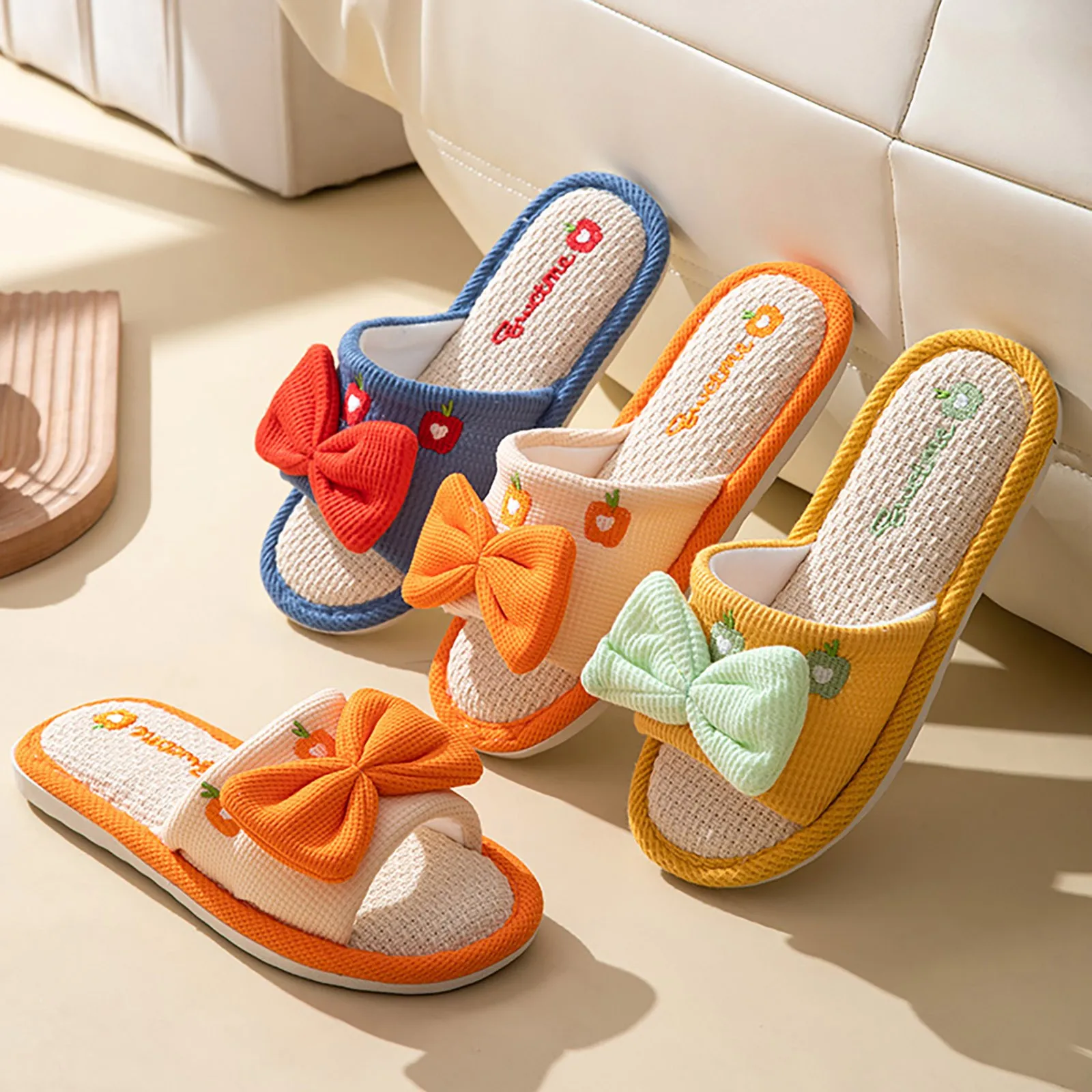 Winter Shoes Women Cute Bow Fur Slippers House Cotton Indoor Wooden Non Slip Fuzzy Animal Slippers Bedroom Cotton Plush Slippers