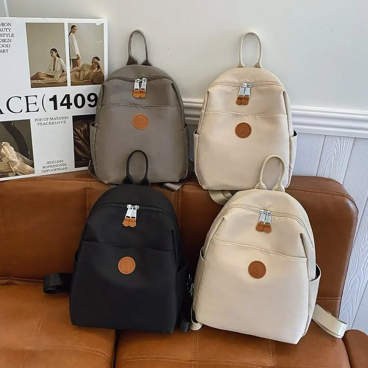 

2025 Summer 2041 New One-size-fits-all Zipper Lightweight and Versatile Casual Fashion Nylon Cloth