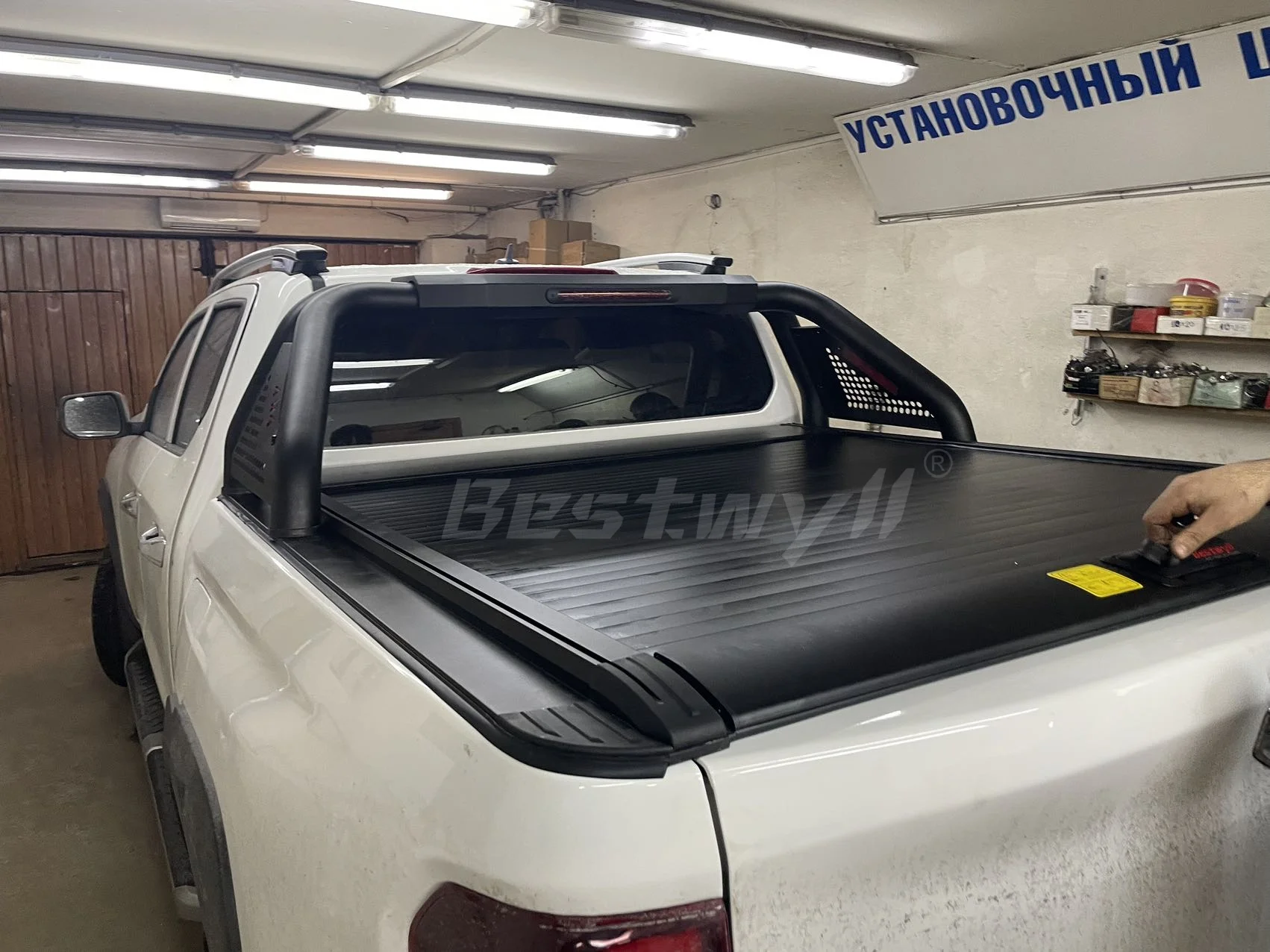 Aluminum Alloy Truck Bed Cover Retractable Lid Pickup Roller Tonneau Cover for Pickup Truck Changan Kaicene K42