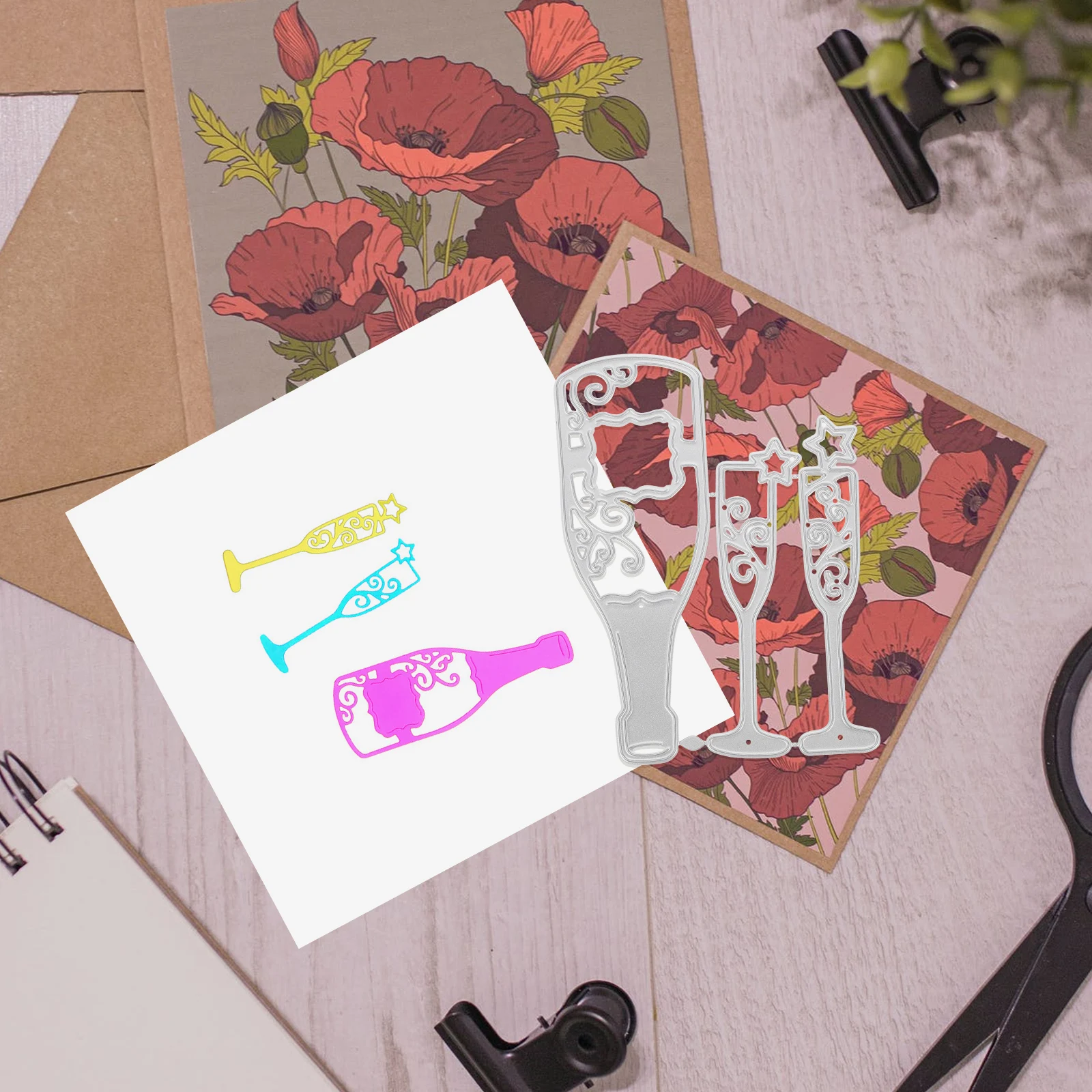 1 ชุด DIY มีดชุดแม่พิมพ์เหล็กคาร์บอนลายนูนตายสําหรับเด็ก Scrapbooking ตัดกรอบรูปแม่พิมพ์กระดาษหัตถกรรมอัลบั้มปฏิบัติ