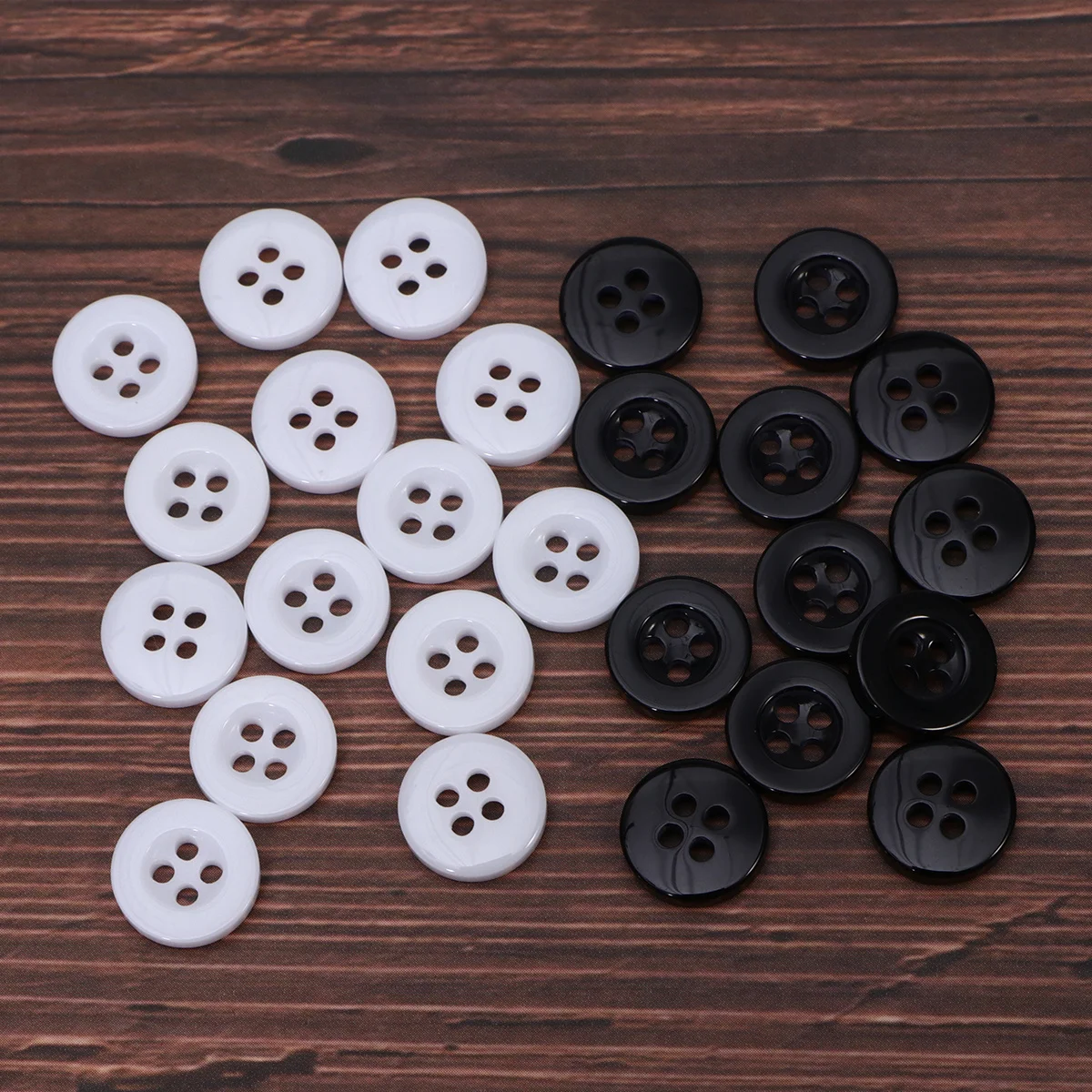

40Pcs Resin Press Studs DIY Clothes Button 10mm 4 Holes Durable Handmade Sewing Fastener for Clothes Bags Craft