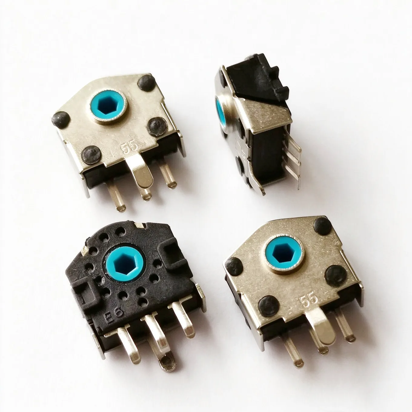 Original New 100% BM-YSA Mid-Hole Green Core Mouse Wheel Encoder Without Switch Decoder Hole Pitch 5.5MM