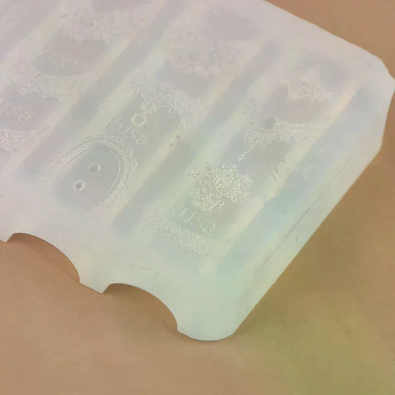 Transparent Lace Nail Mold for Women, Silicone Embossed Design Lace Nail Stencil Professional Manicure Mold DIY Crafts Daily