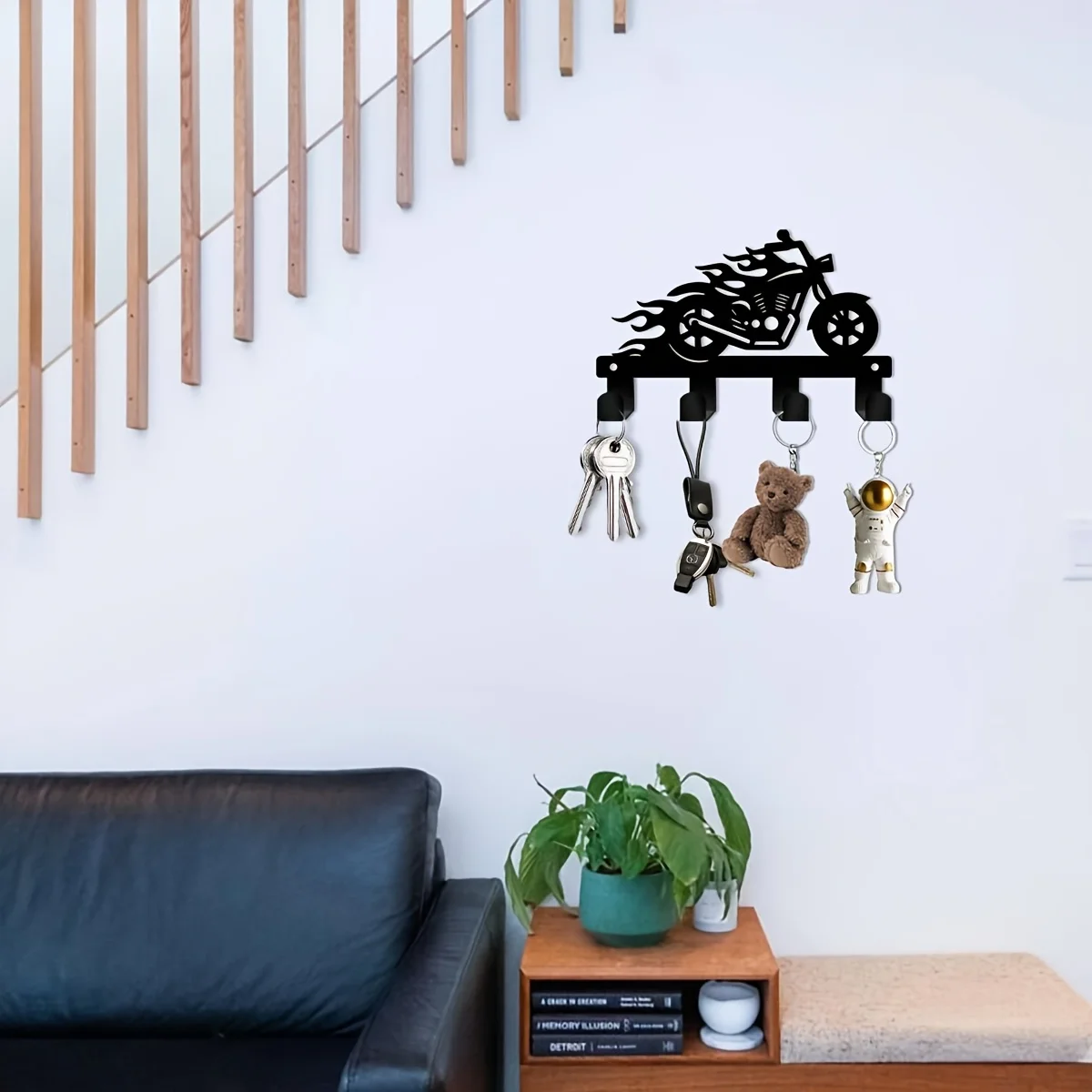 CIFBUY Motorcycle Flame Metal Key Hooks Wall Mounted Iron Hanger Storage Rack Key Holder Entryway Kitchen Bathroom Home Decor Or
