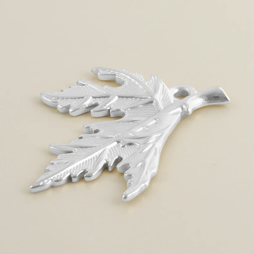 6pcs No Fade Rustproof Plant Leaves Big Rose Flower Charms Personality Life Tree Maple Leaf Stainless Steel Pendants DIY Jewelry view 2