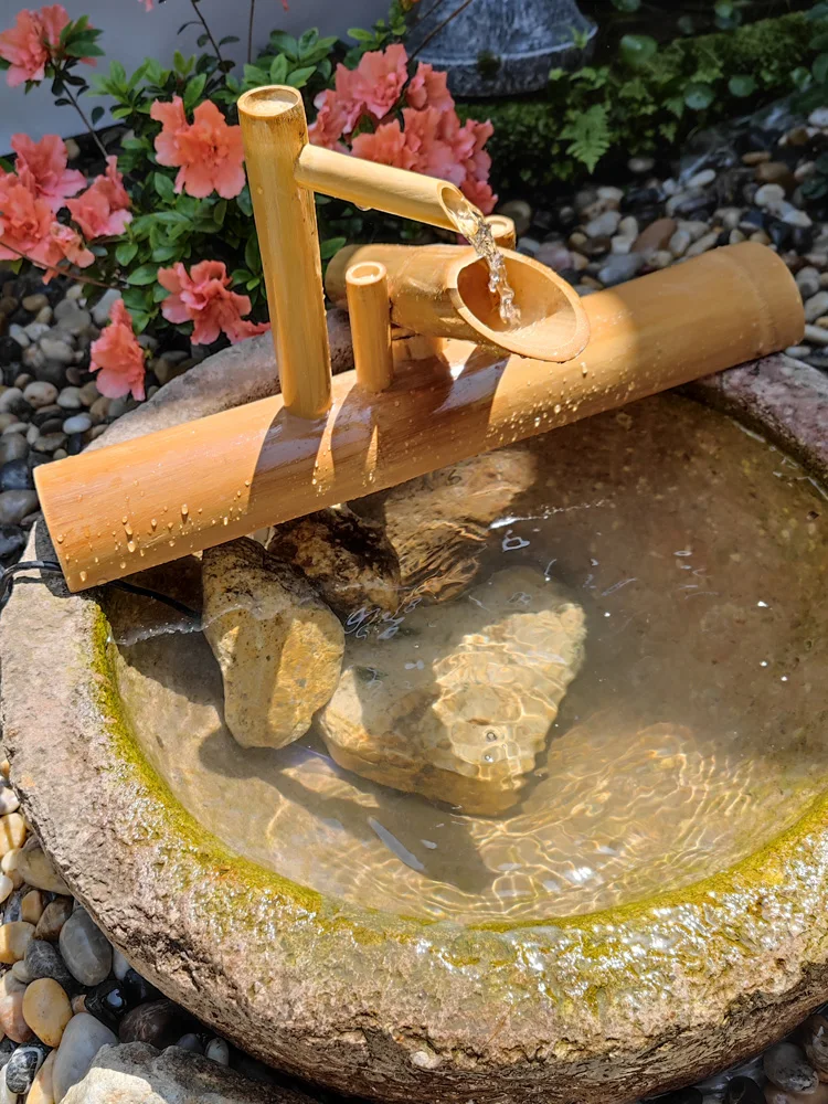 Japanese Style Decorative Waterfall Bamboo Fountain for Balcony Courtyard Fish Tank Stone Basin Decoration Handmade Craft