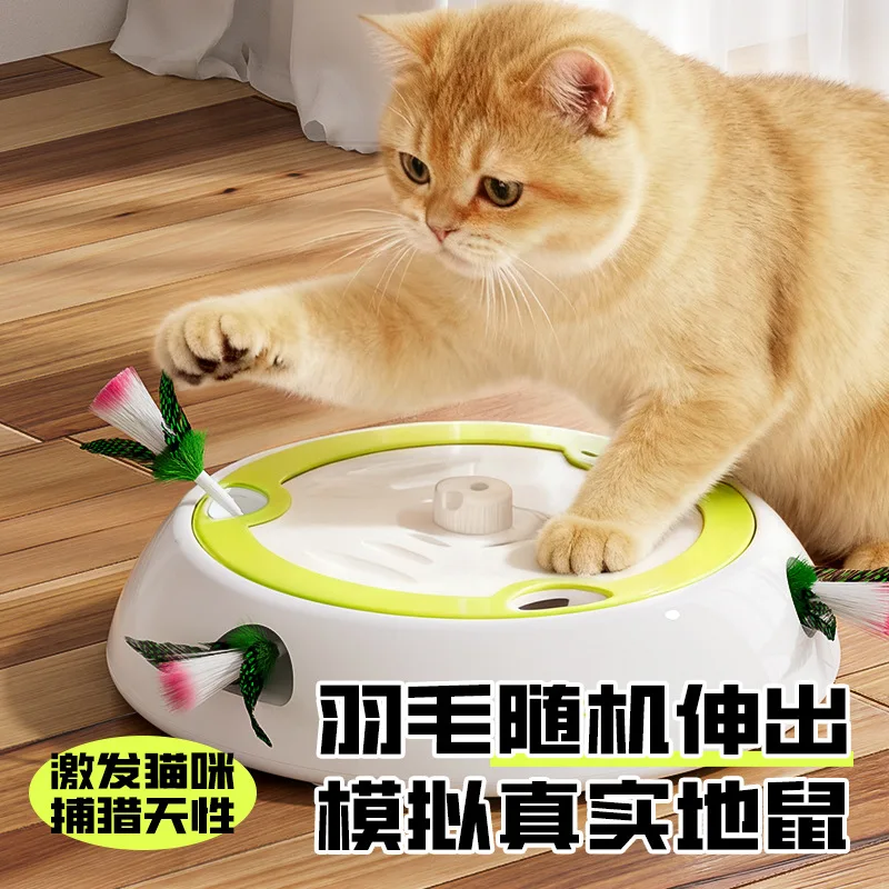 Cat toys self-high to relieve boredom and automatically tease cats to consume physical strength