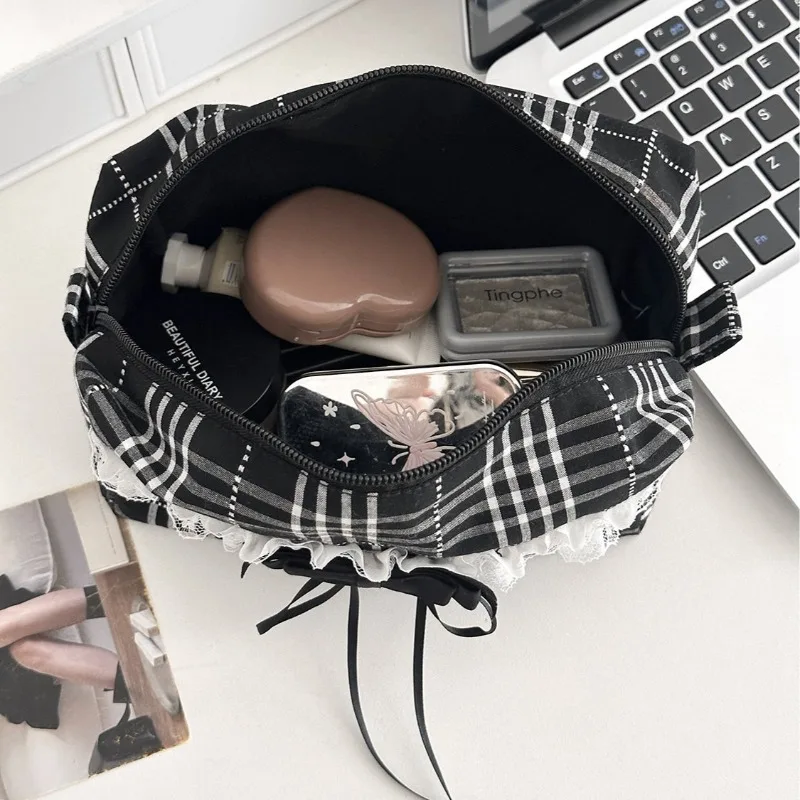 甘いカジュアルな黒白チェック柄のメイクアップバッグ、女子学生向け、レース、韓国風、インスタイル、大きな化粧品ケース、かわいいトラベルオーガナイザー 1