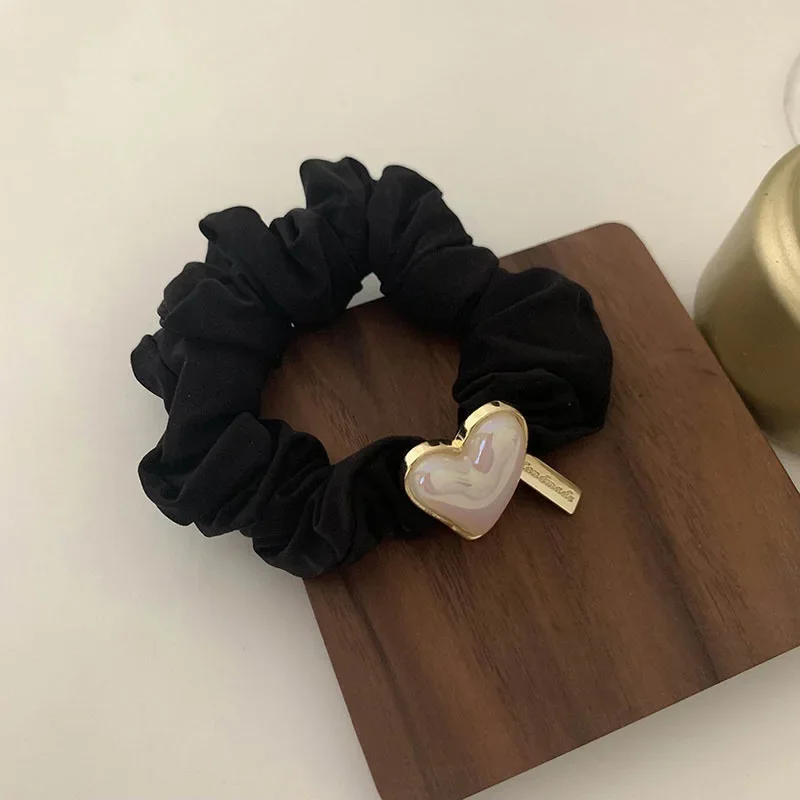 

Fashionable Hairbands for Women Pearl Luster Gold Color Metal Ornament Black Large Elastic Hair Bands