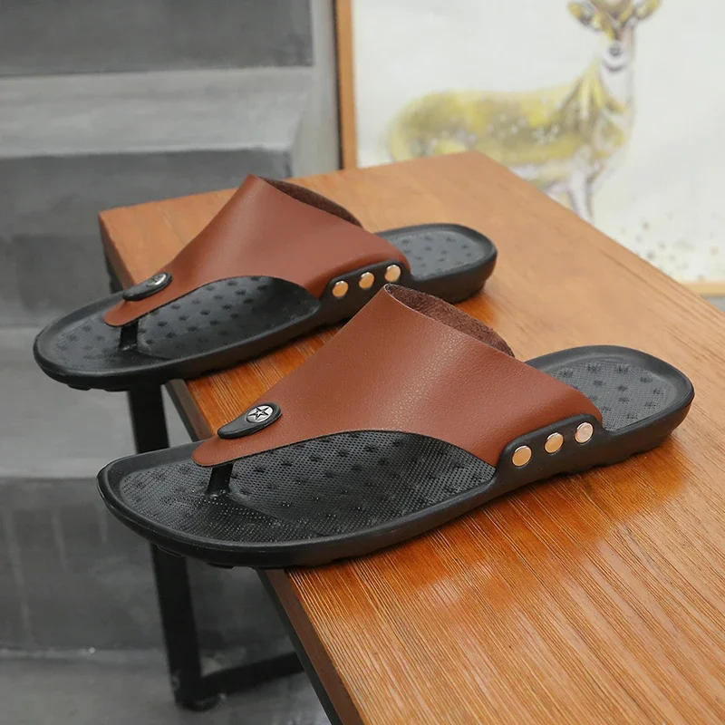 

Summer Slippers For Men Leather Men's Flip-Flops 2025 Leisure Slides Brown Beach Sandals Men Fashion Comfy Outdoor Flat Slippers