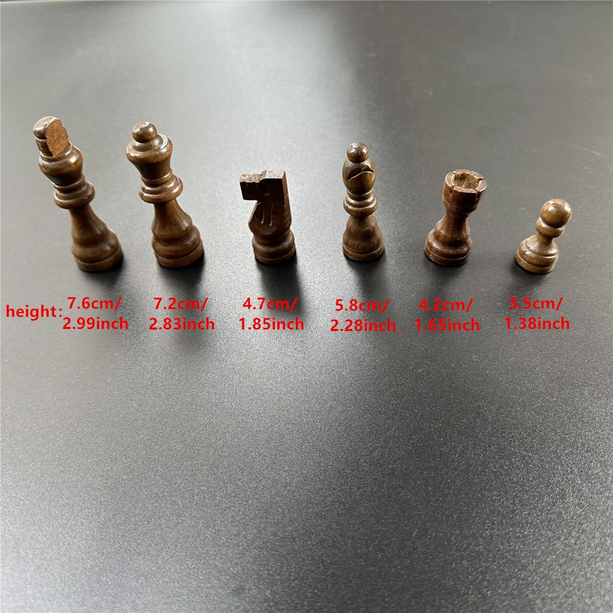 Internat ionale Schachfiguren 3-Zoll-neues fortschritt liches Massivholz-Schachspiel mit 32 Schachfiguren für Desktop-Unterhaltung spiele