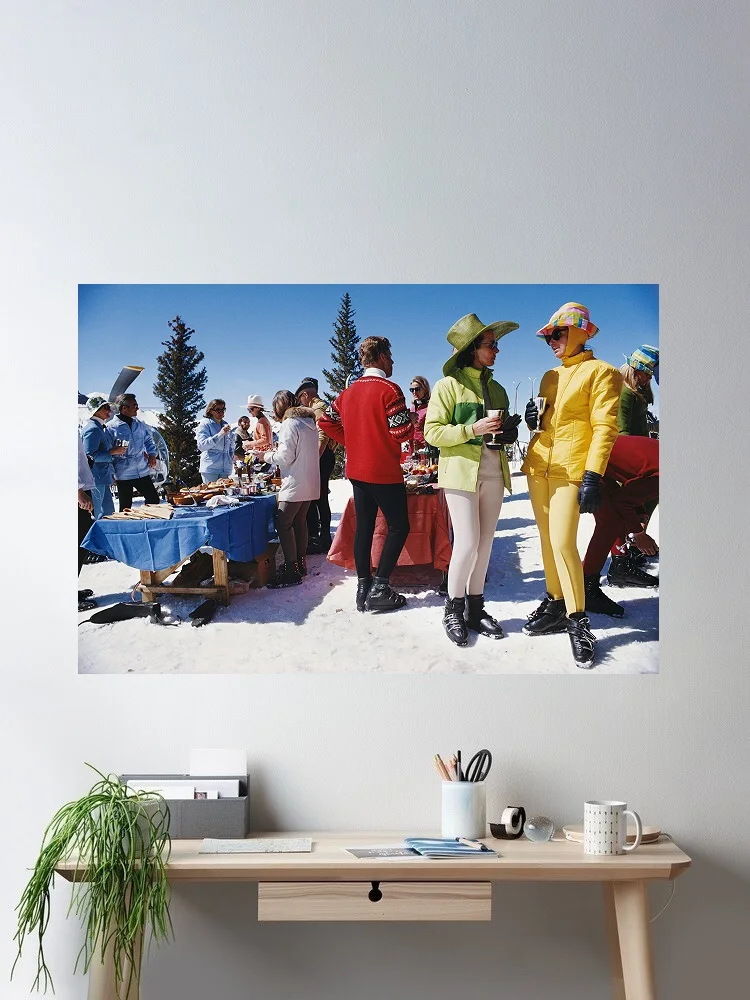 Slim Aarons 'Snowmass Gathering', Print Art Canvas Poster, Living Room, Home Wall Decor Picture