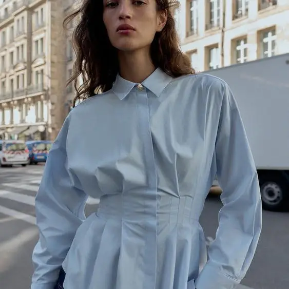 Faionable عادية متعددة الاستخدامات مطوي الحرير irt المرأة فضفاضة تناسب ألياف البوليستر طويلة Sve irt وصول جديد 2025 الخريف