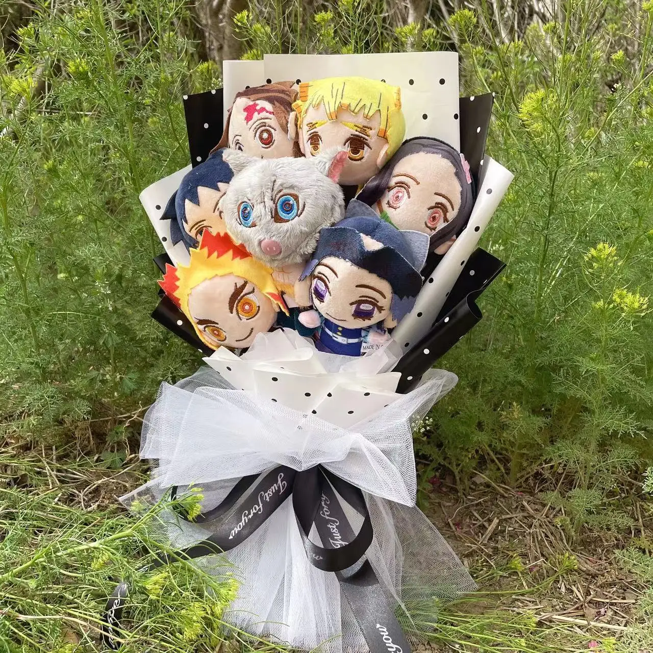 Anime Demon Slayer Kimetsu No Yaiba Nezuko Tanjirou Douma Makomo Kochou Shinobu Figure Plush Dolls Creative Flower Bouquets