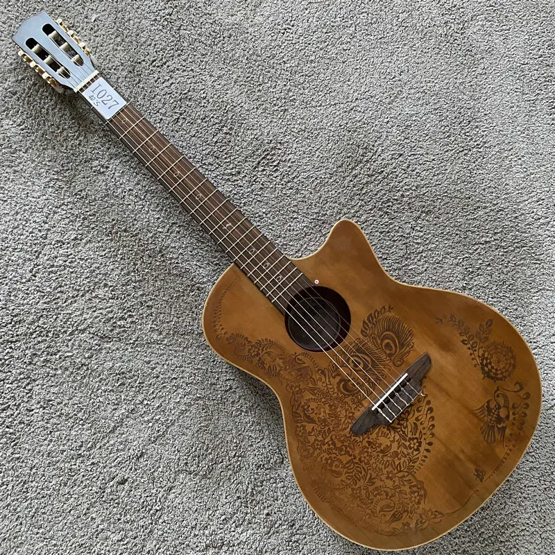 Классическая гитара I027 Cedar Solid Top | Подлинная 40-дюймовая гитара Luna | Сплошной верх | Нейлоновые струны | Тайвань-Сделано с крошечными повреждениями Классическая гитара I027 Cedar Solid Top | Подлинная 40-дюймовая гитара Luna | Сплошной верх | Нейлоновые струны | Тайвань-Сделано с крошечными повреждениями