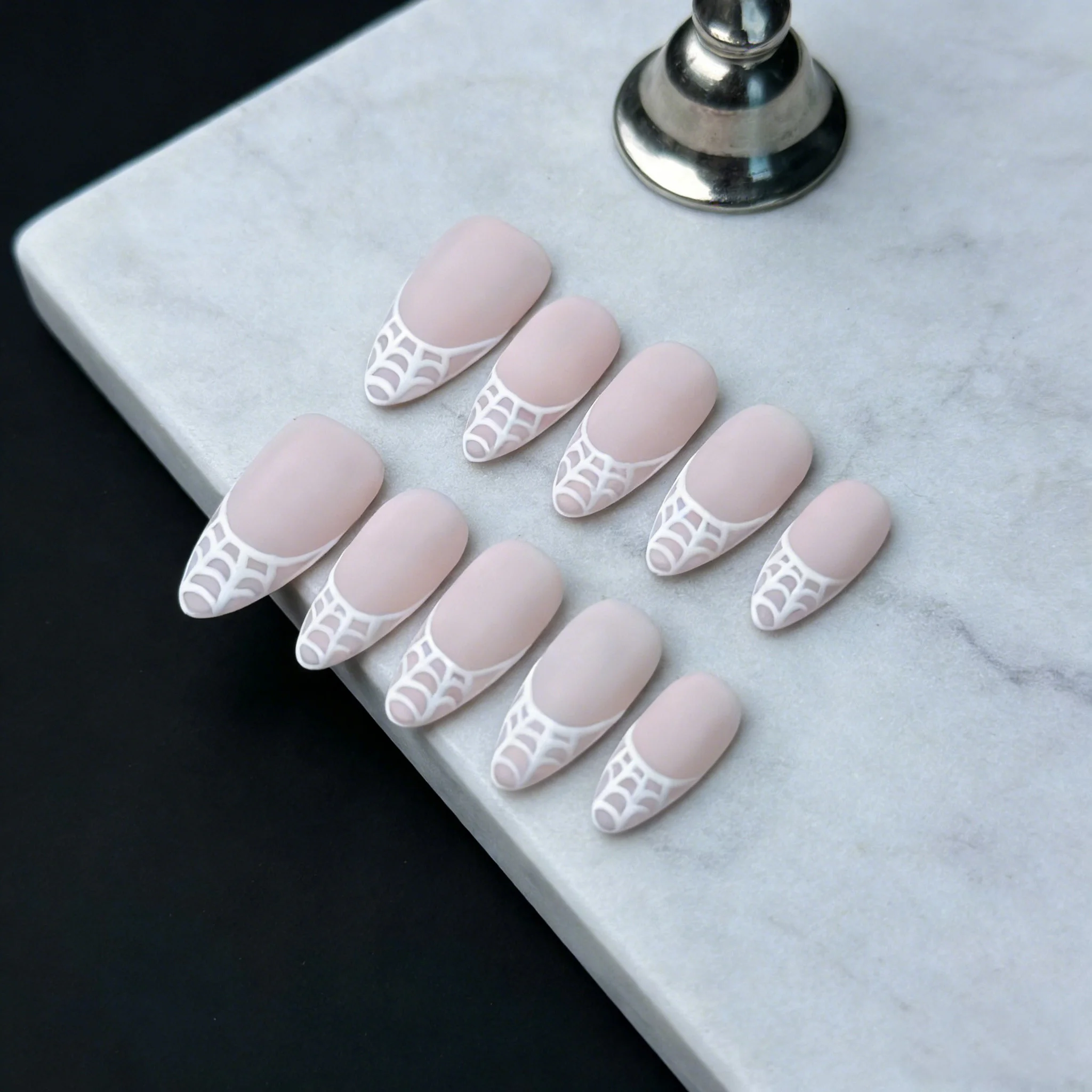 

10pcs Nude Handmade Nails Minimalist French Checkered Press on Nail Short Almond Full Coverage Nail Tip for Women&Girl Fake Nail