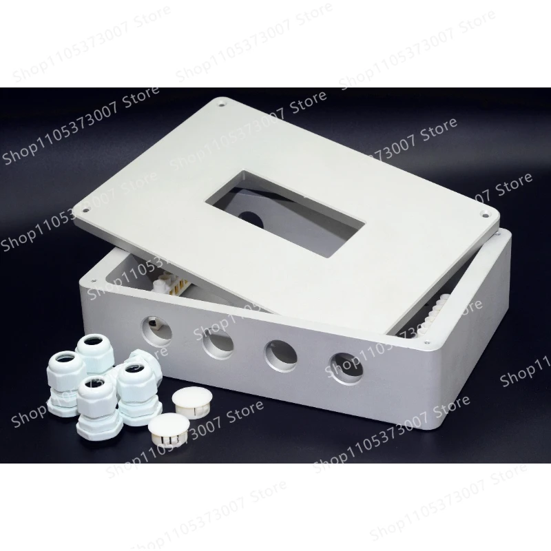 

All-aluminum hollow-carved audio grade power distribution box - audiophile-grade for audio and video systems