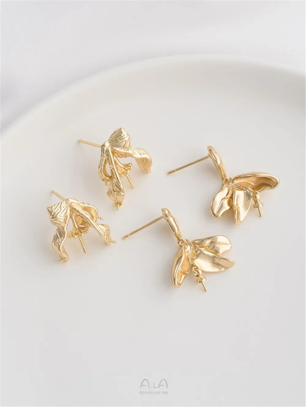 14K Gold-Color Design Sense Twigs and Leaves with Beaded Holder Stud Earrings 925 Silver Needle DIY Pearl Earring Accessories