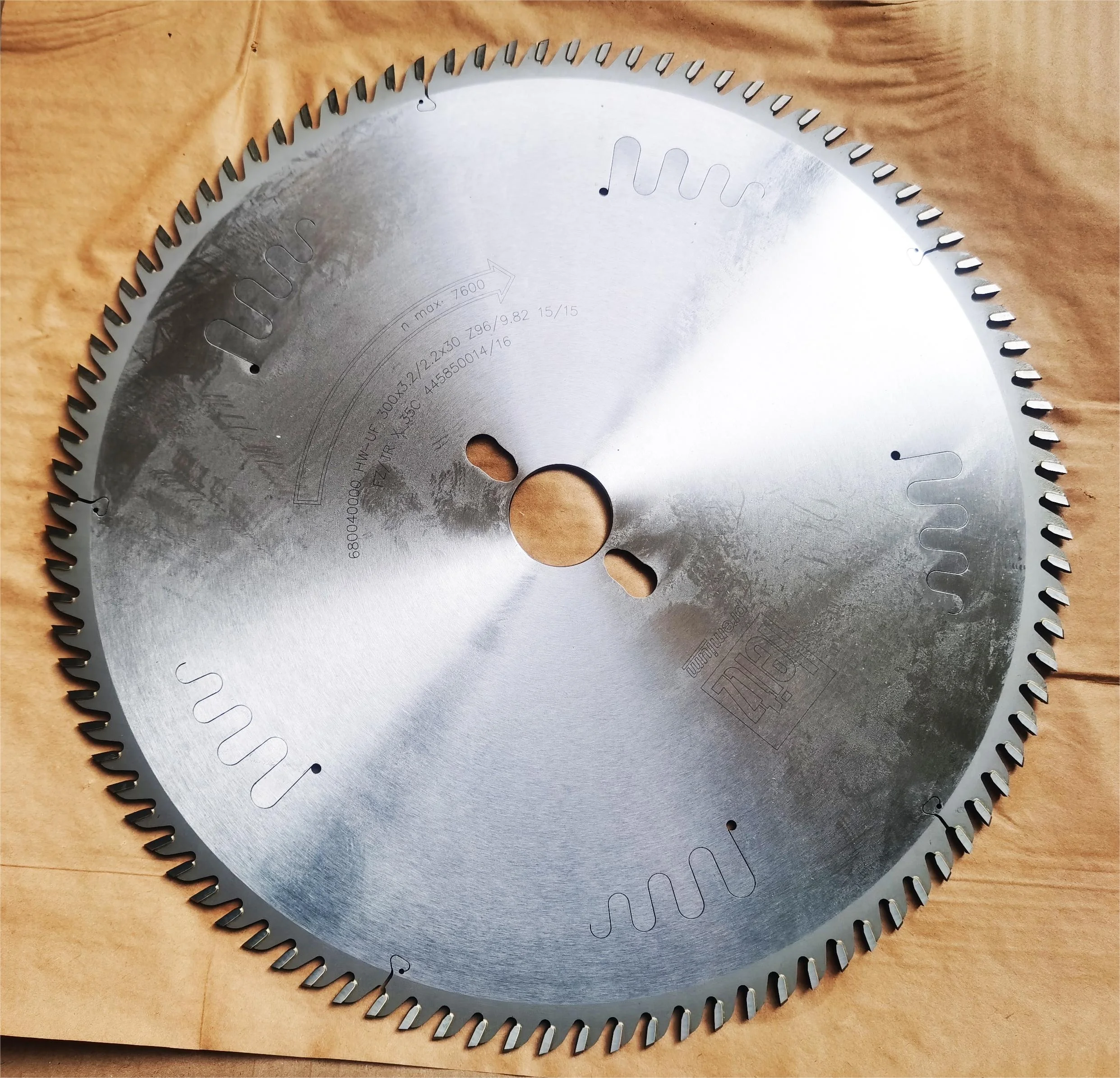 wood disc equipment circle accessory woodwork timber circular saw blade