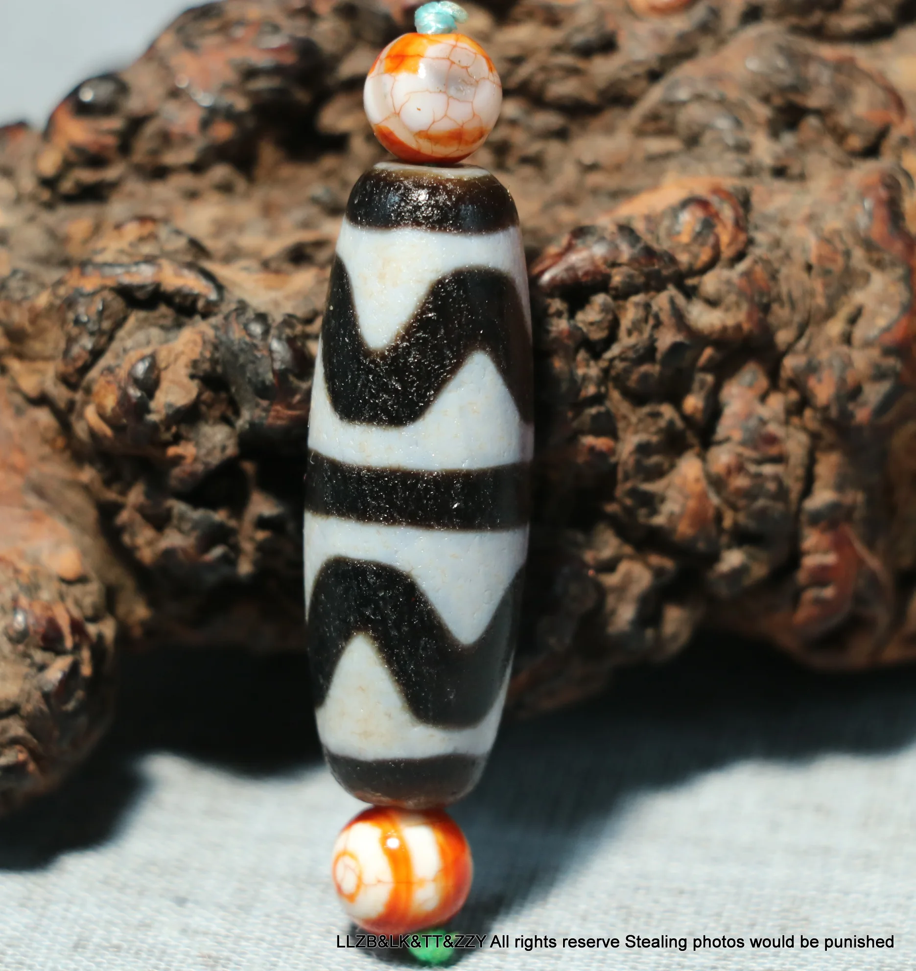 

Unique Magic Power Energy Tibetan Old Agate Double Tiger Tooth Symbol dZi Bead Fit For Making BraceletAmulet Talisman RT