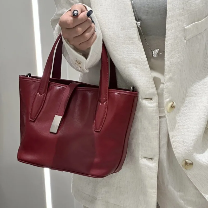 Leder-Umhängetaschen aus Rindsleder mit Oberschicht für Damen, Umhängetaschen, großes Fassungsvermögen, Geldbörse und Handtaschen, Designer-Tasche, Silverware