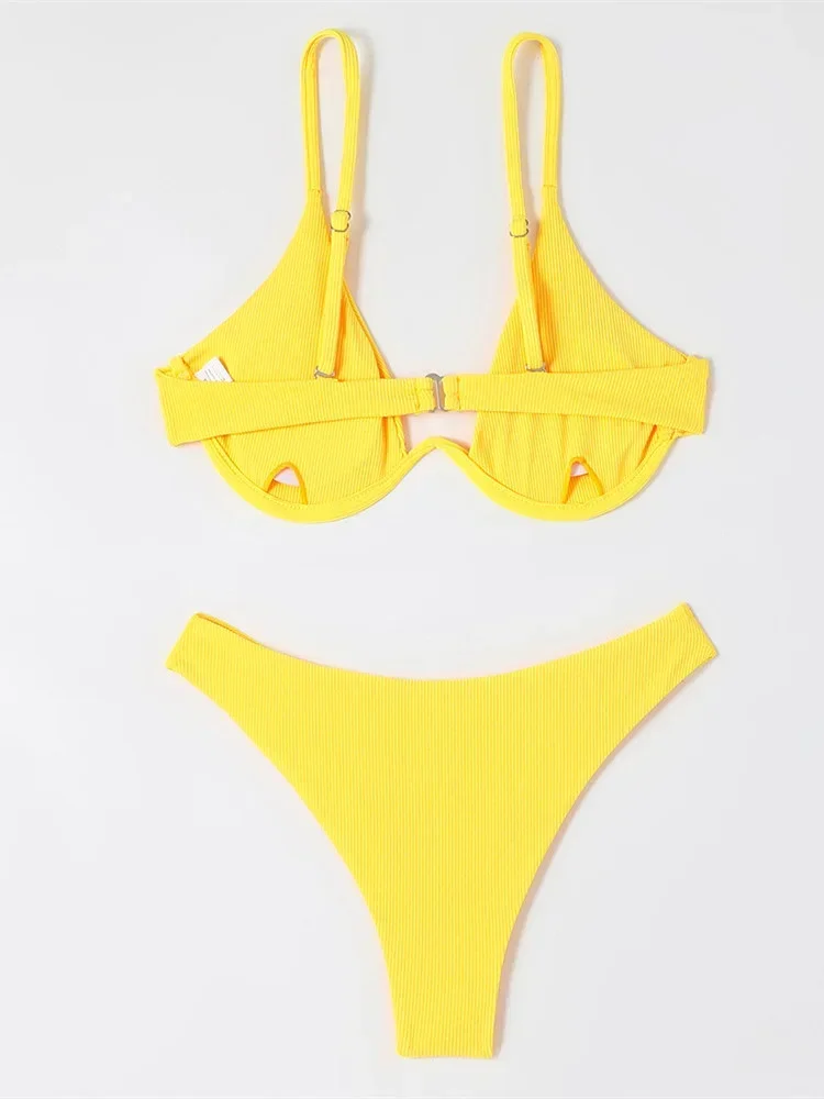 بيكيني مثير من Underwire موضة 2024 بدلة سباحة نسائية مضلعة باللون الأسود والأبيض بدلة سباحة برازيلية مفرغة ملابس سباحة رفيعة