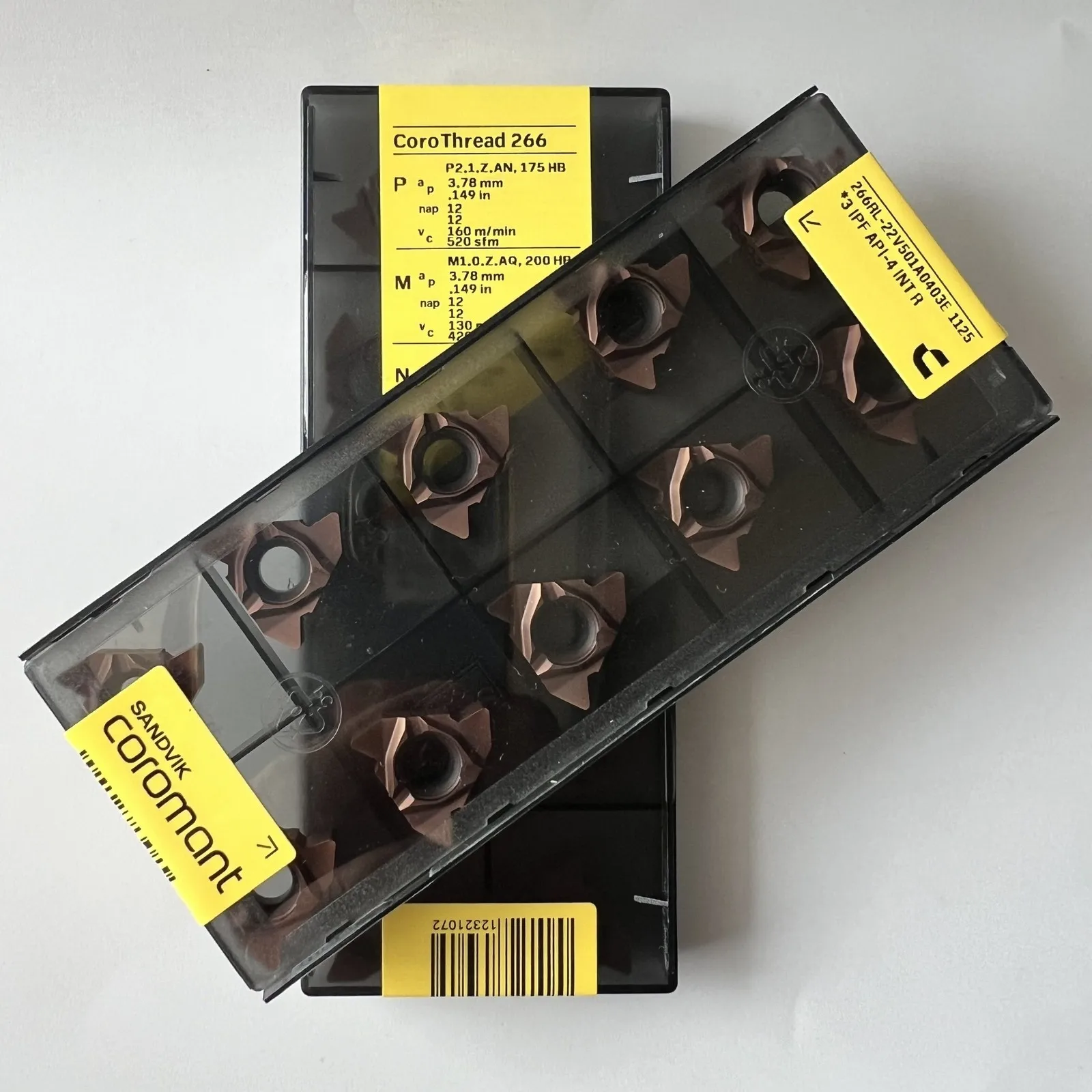 

SANDVIK / 266RL-22V501A0403E 1125 / Оригинальное шведское лезвие из твердого сплава, 10 шт.