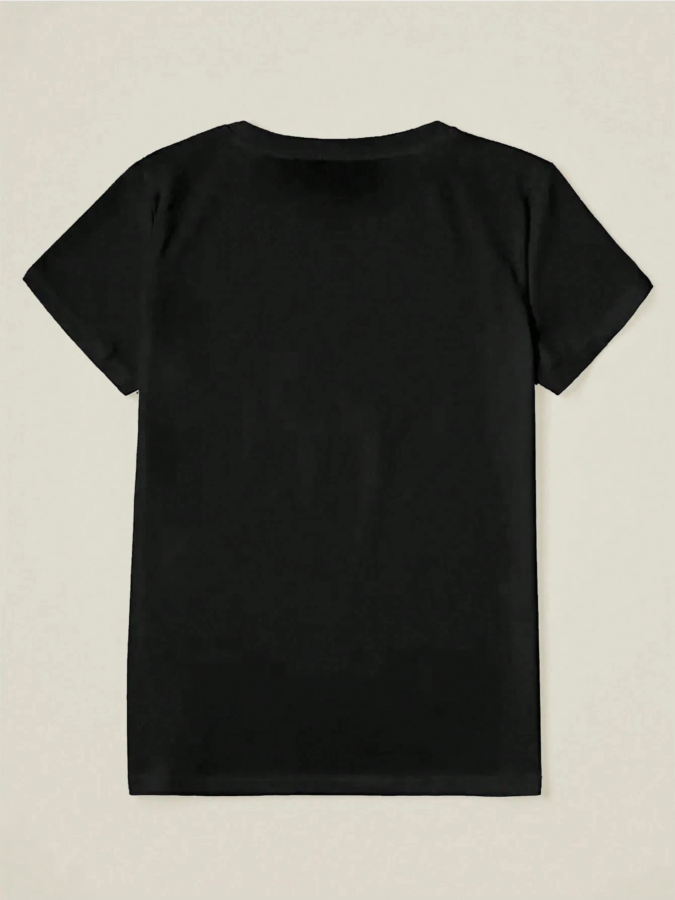 Koszulka z grafiką o tematyce mitologii dla dziewczyn puszystych, połączająca elegancję i modę, aby eksponować wyjątkową, artystyczną urokowość.