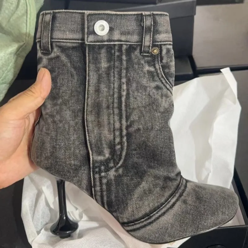 2024 Flat Head Short Boots Irregular Heel Side Zip Metal Buckle Retro Denim Blue/grey Black Short Boots 35-43 Model Women Shoes