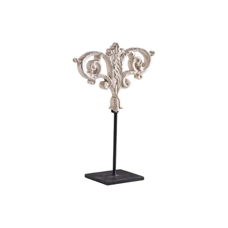 French retro exquisite engraving pattern desktop ornament B & B home dining table decoration arrangement European handicraft