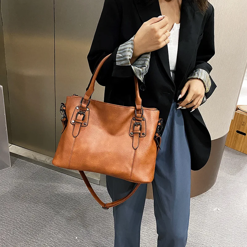 

Crossbody Bag New Fashion European and American Women's Bag Retro Simple Shoulder Bag Large Capacity Quality Handbag Elegant