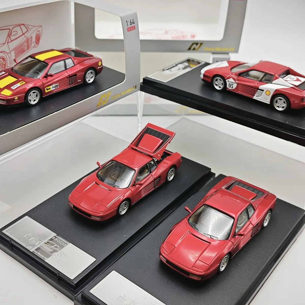 

Масштабная модель автомобиля HM 1:64 Testarossa 1988 из сплава, коллекционная игрушка для детей