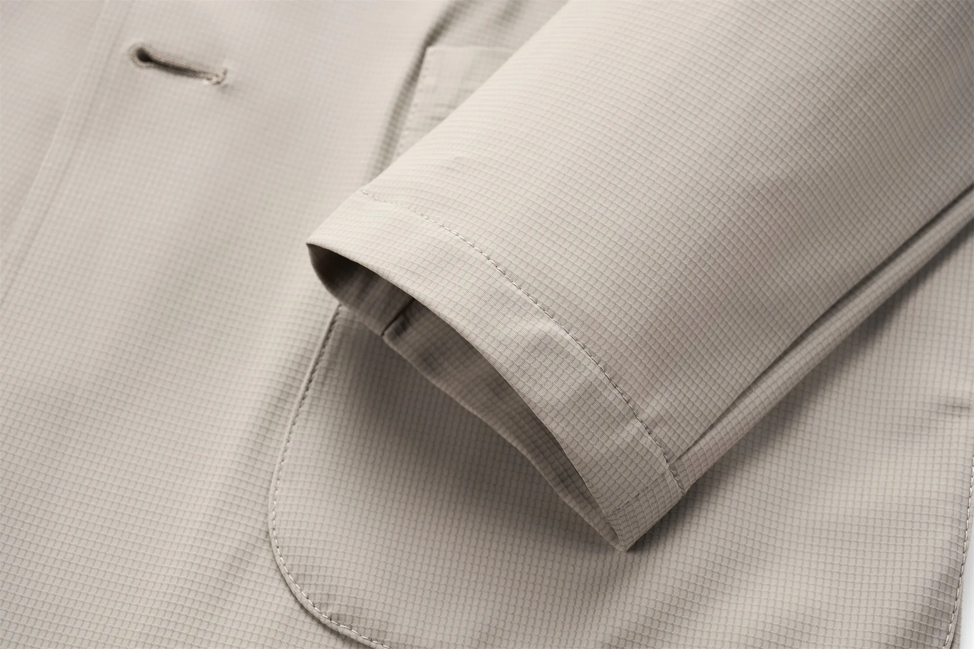 Minimalistischer Herren-Freizeitblazer aus Eisseide, Nylon-Spandex, nahtlos, hochelastisch, Sonnenschutz, atmungsaktive Sommer-Reisejacke – Detail 13