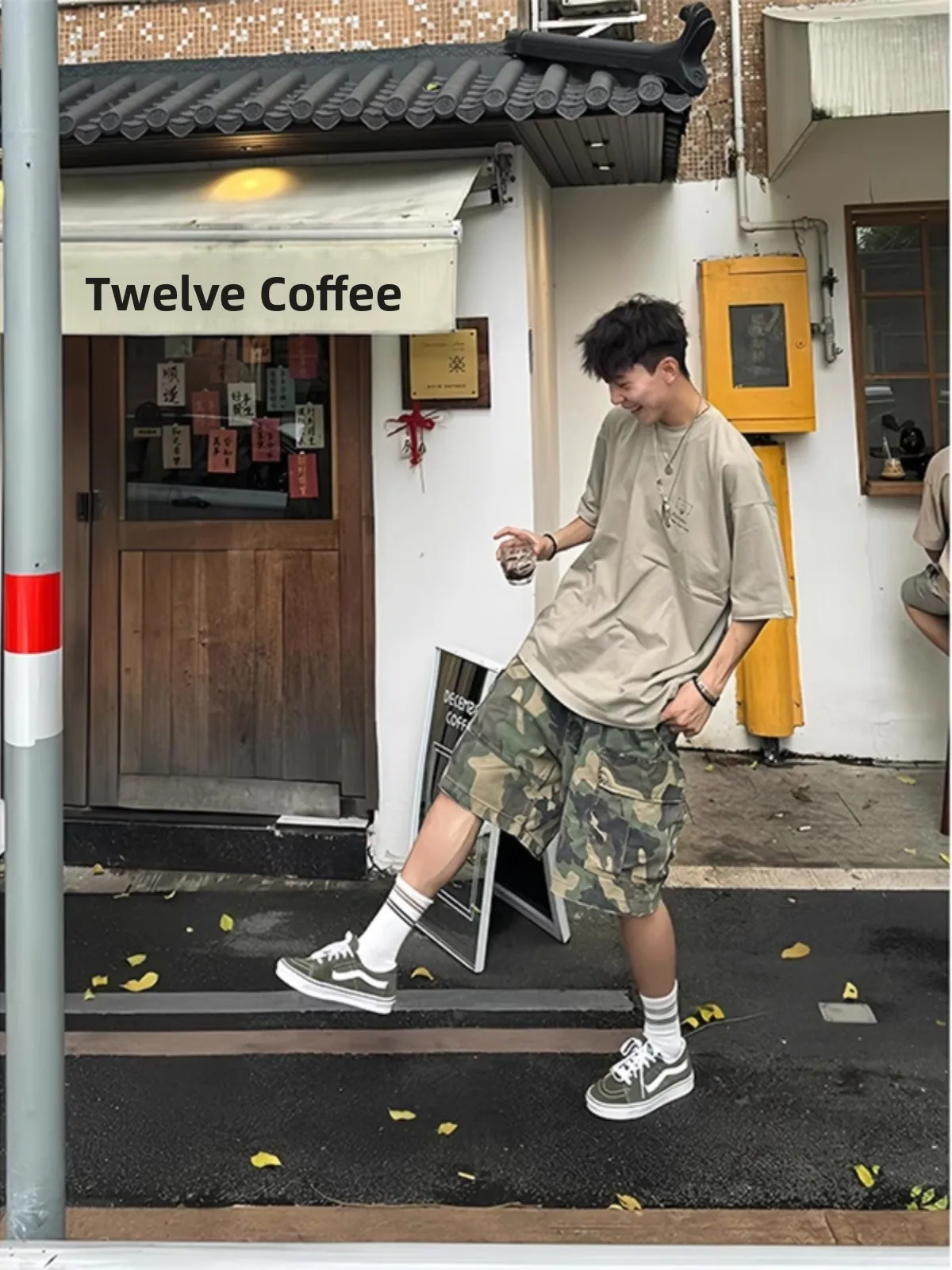 

Камуфляжные рабочие шорты мужские летние в американском ретро-стиле, хип-хоп, уличные повседневные шорты средней длины с большими карманами