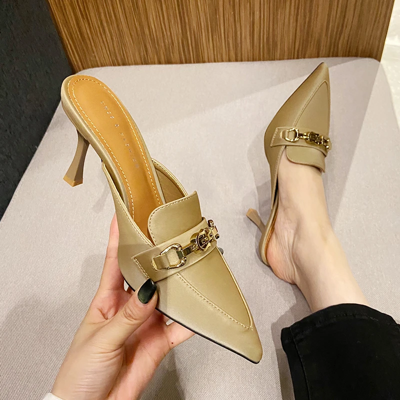 

New Snake Print Woman Pumps Slipper Fashion Gold Chain Sandal Shoes Ladies Pointed Toe Slip on Mules Thin Low Heels Slides