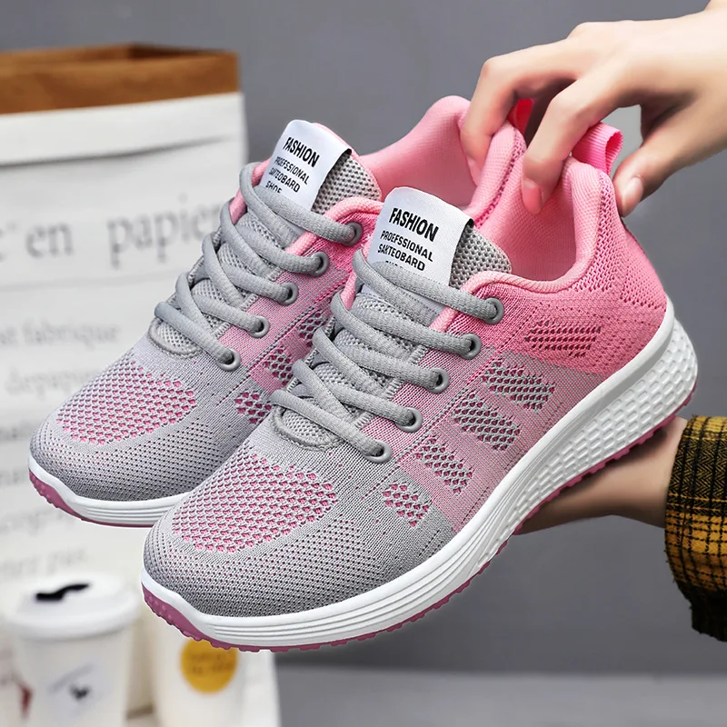 Leichte Damen-Laufschuhe aus Mesh, atmungsaktiv, rutschfest, weiche Sohle, für den täglichen Gebrauch, lässige Walking-Sneaker