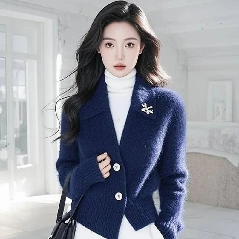 

2025 New Women Clothing French Elegant Sweaters Office Lady Fashion Comfortable Commute Chic Knitted Cardigan Tops